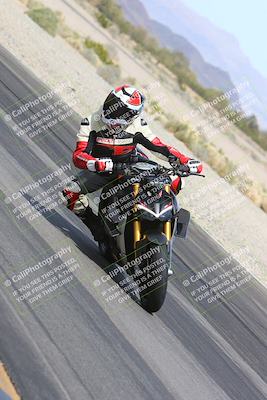 media/Mar-10-2024-SoCal Trackdays (Sun) [[6228d7c590]]/12-Turn 14 Inside (145pm)/